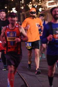 rundisney_dlrmaraaction12_20161113_393101810363